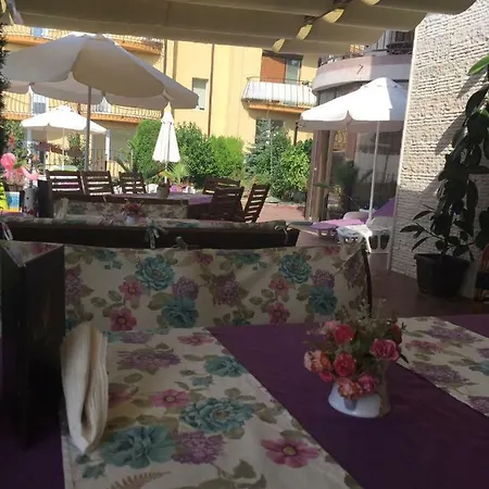 Pensión Vista виста 4*