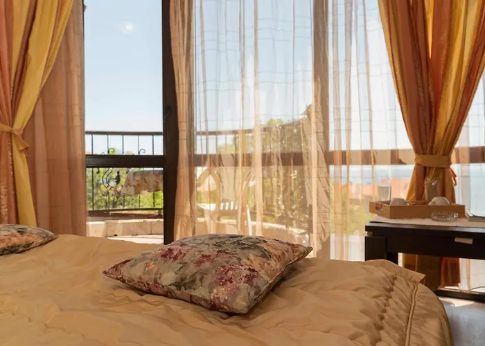 Vista виста 招待所 圣弗拉斯