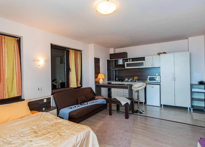 Vista виста 4*