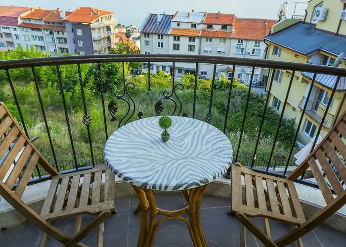 Vista виста 4*